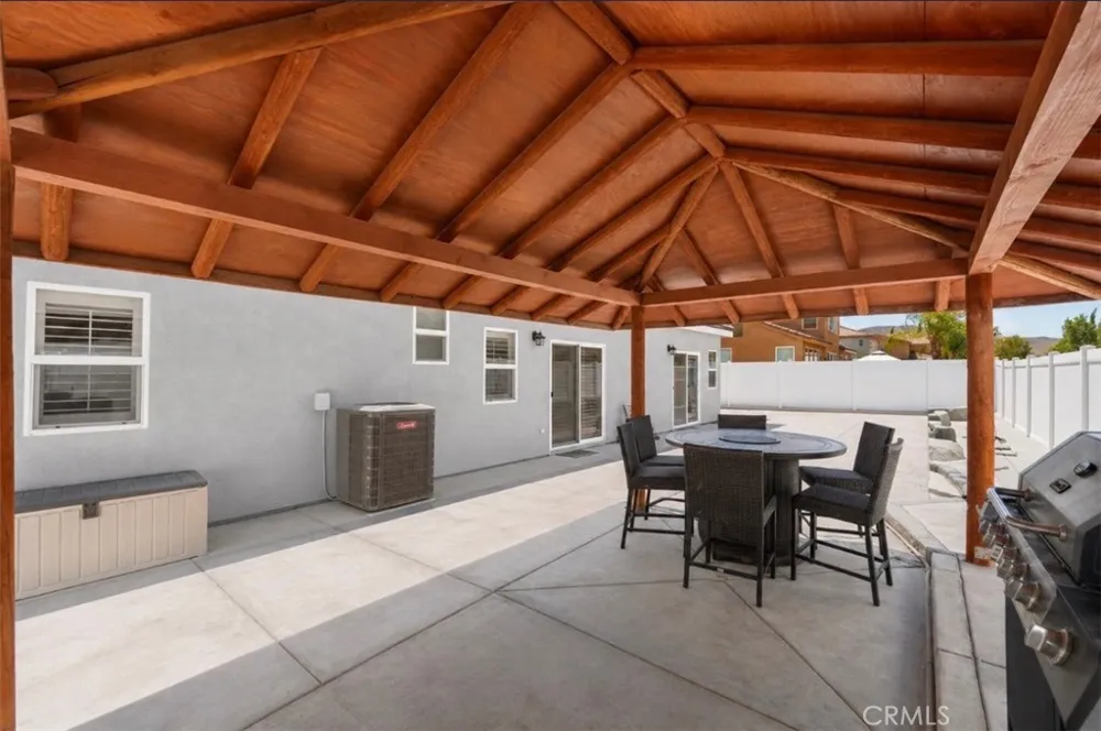 2243 Finch San Jacinto, CA 92582