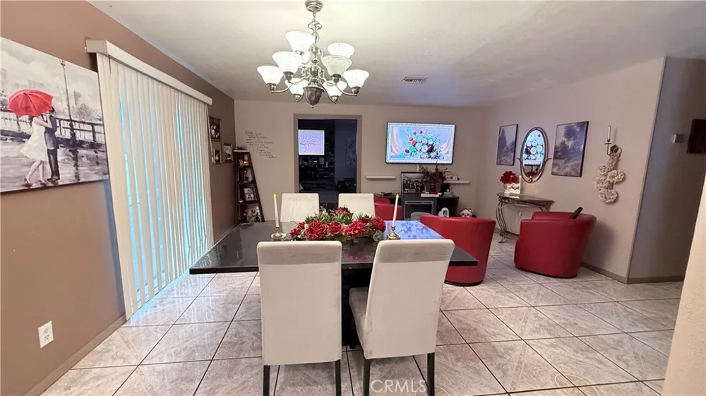 14271 Sauder La Puente, CA 91746