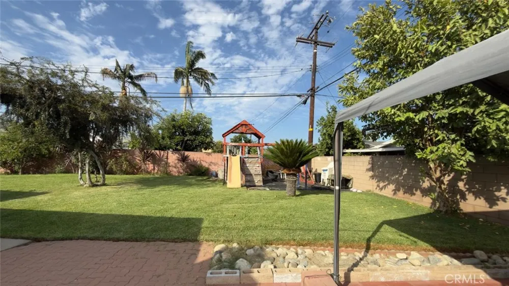 14271 Sauder La Puente, CA 91746