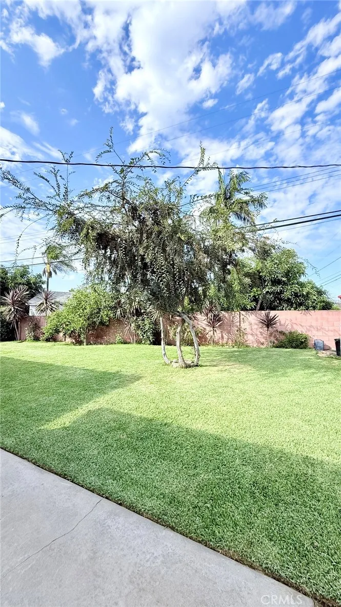 14271 Sauder La Puente, CA 91746
