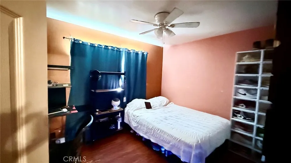 14271 Sauder La Puente, CA 91746
