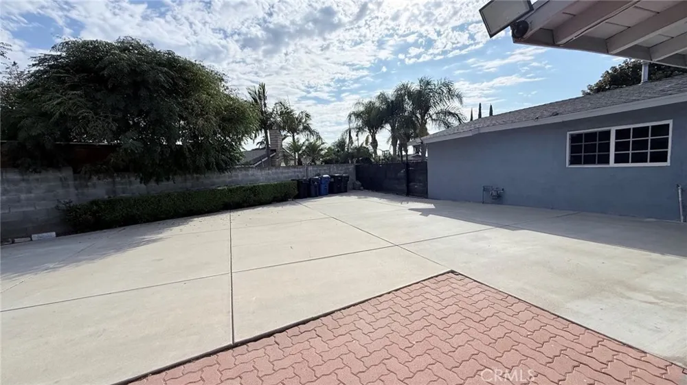 14271 Sauder La Puente, CA 91746