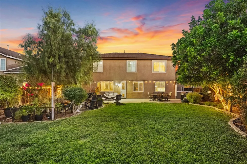 24914 Rainbarrel Wildomar, CA 92595
