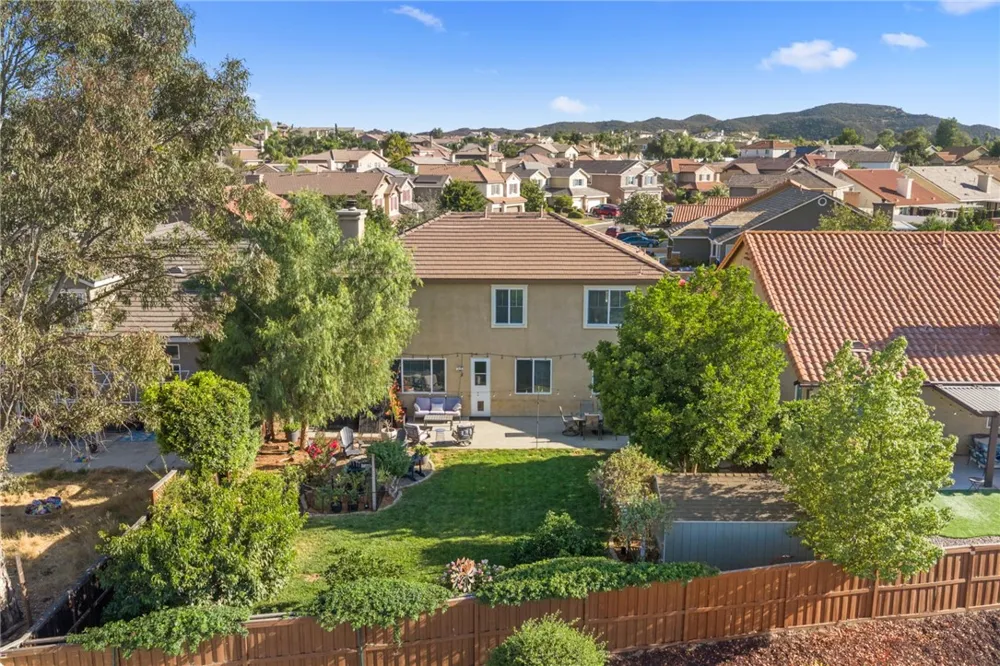 24914 Rainbarrel Wildomar, CA 92595