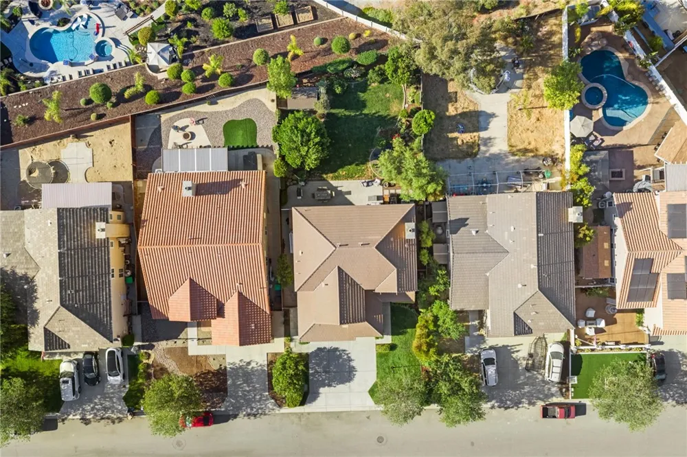 24914 Rainbarrel Wildomar, CA 92595