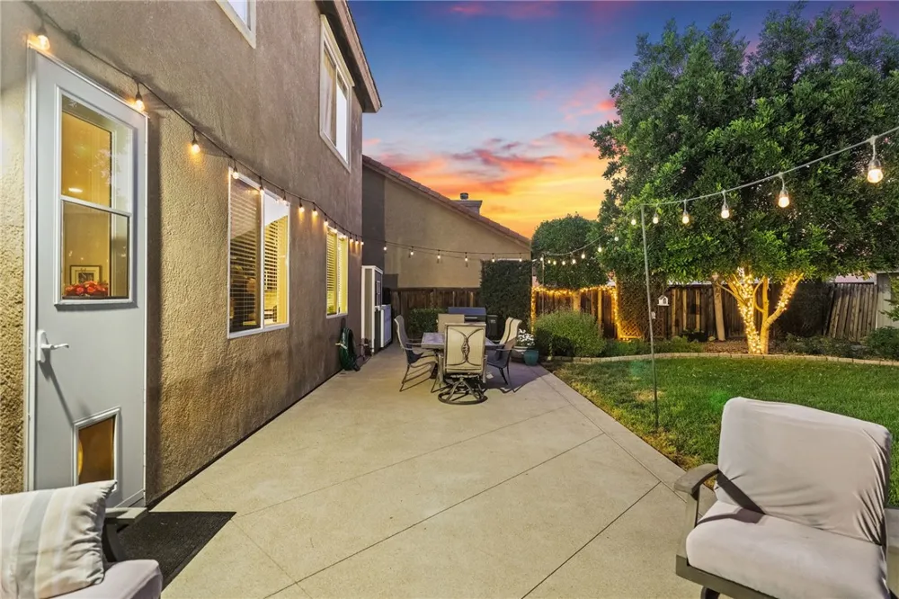 24914 Rainbarrel Wildomar, CA 92595