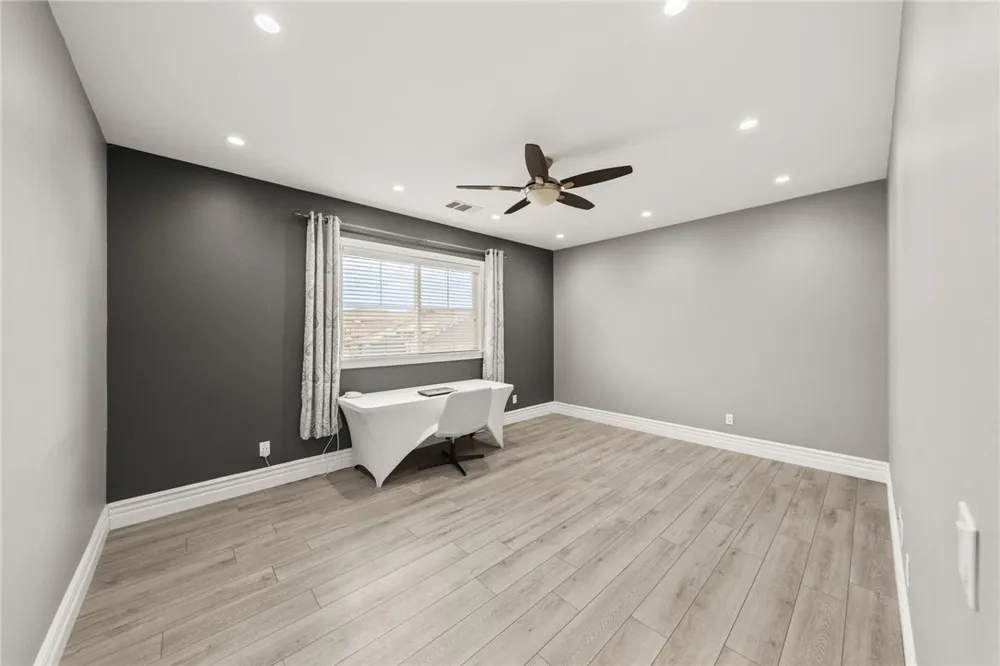 24914 Rainbarrel Wildomar, CA 92595