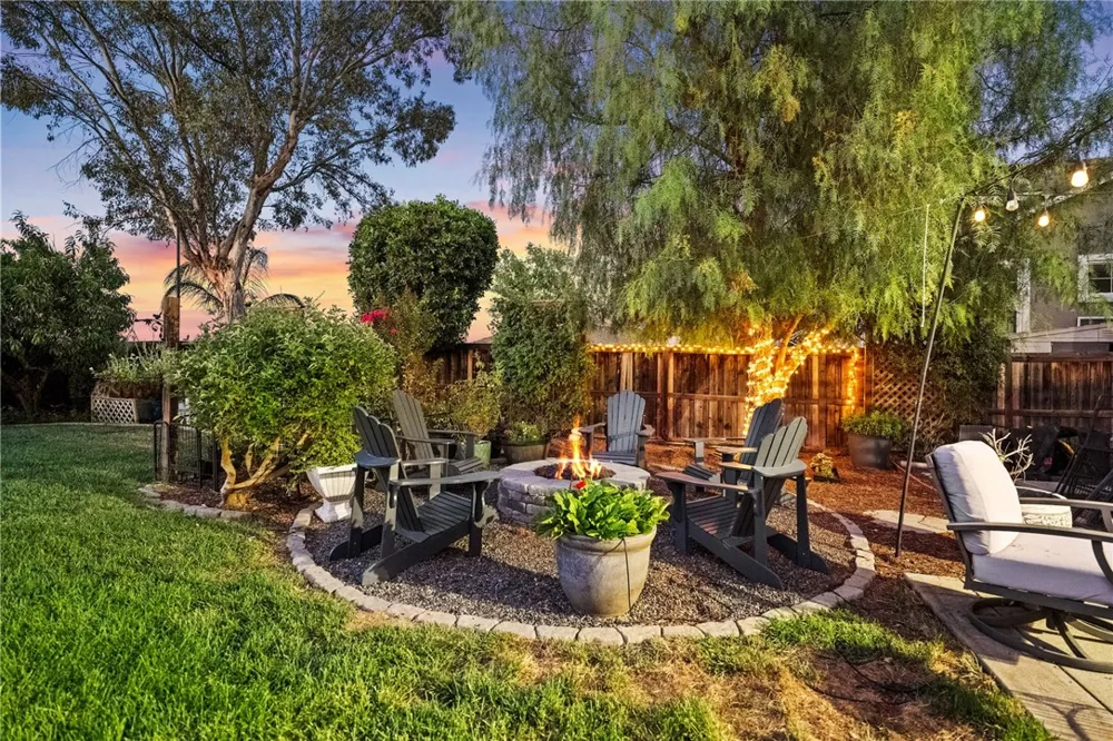 24914 Rainbarrel Wildomar, CA 92595