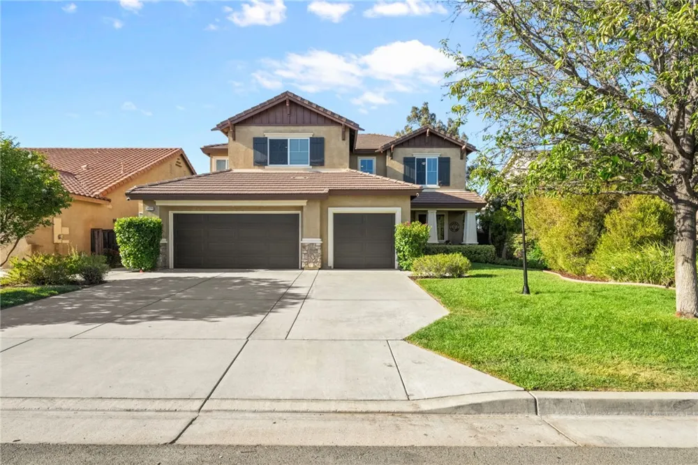24914 Rainbarrel Wildomar, CA 92595