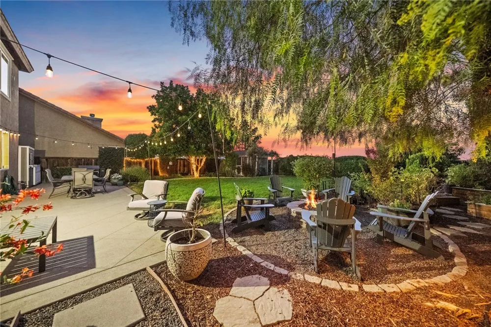 24914 Rainbarrel Wildomar, CA 92595