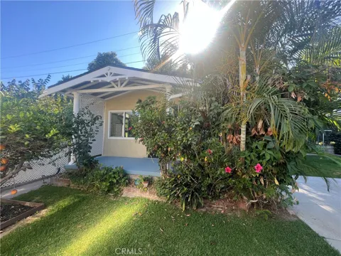 1333 S Downey #3/4