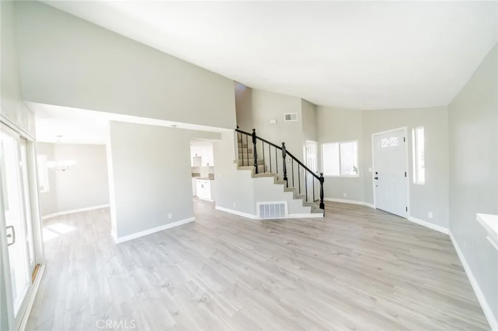 827 S Tamarisk Avenue Rialto, CA 92376