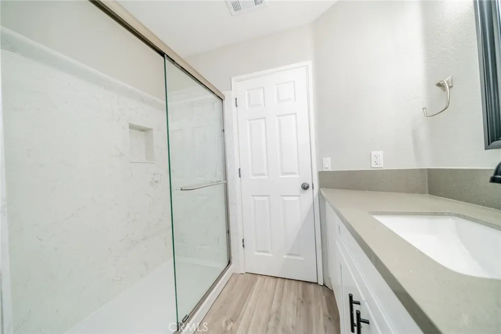 827 S Tamarisk Avenue Rialto, CA 92376