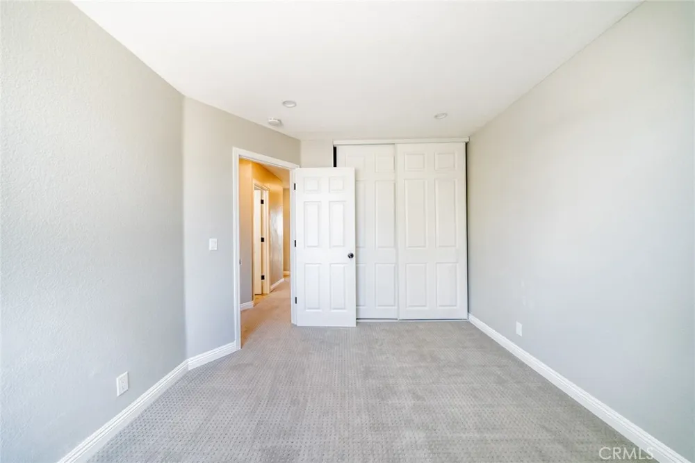 827 S Tamarisk Avenue Rialto, CA 92376