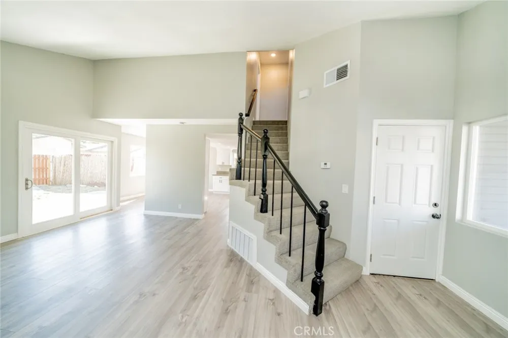 827 S Tamarisk Avenue Rialto, CA 92376