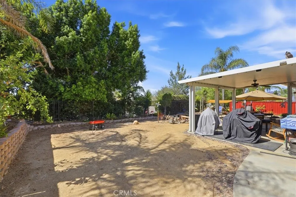 24033 Safiro Court Wildomar, CA 92595