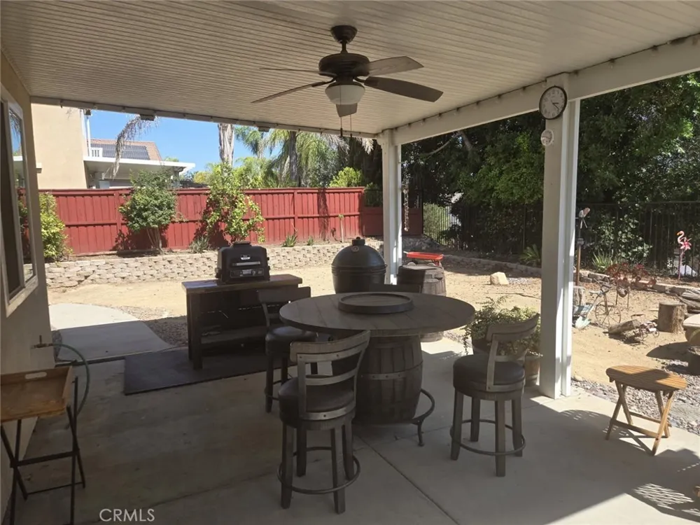 24033 Safiro Court Wildomar, CA 92595