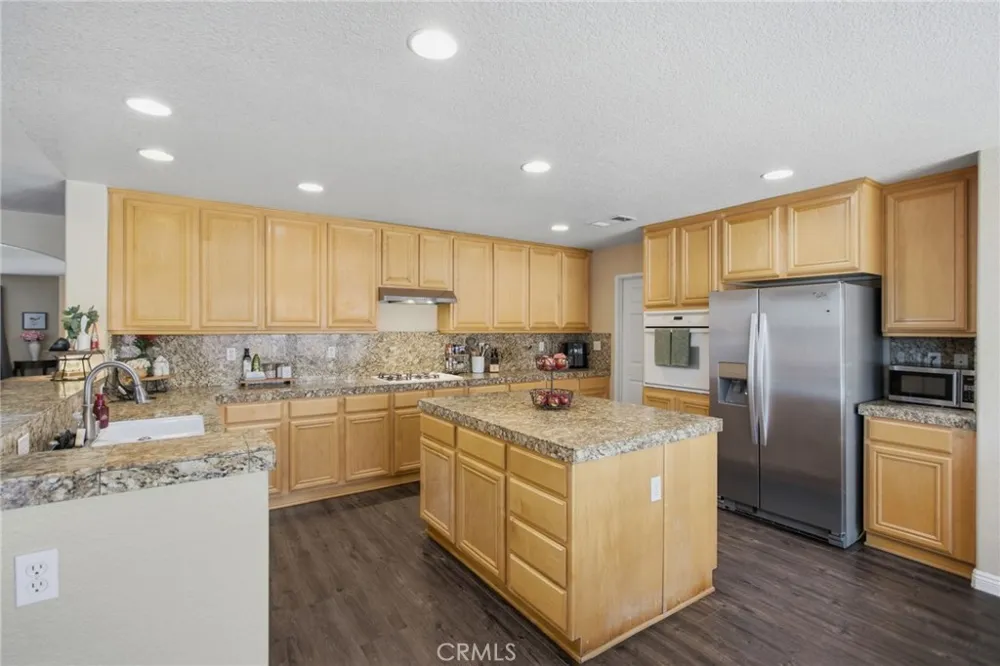 15683 Vista Del Mar Moreno Valley, CA 92555