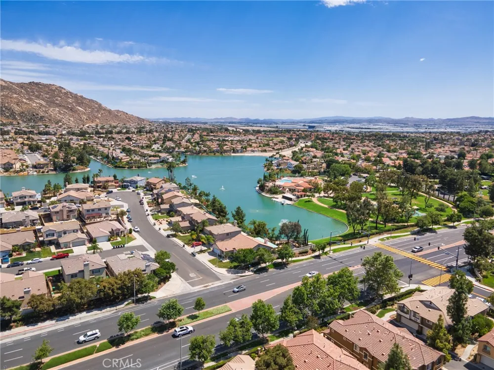 15683 Vista Del Mar Moreno Valley, CA 92555