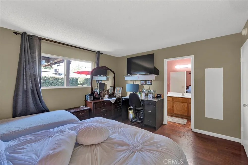 1780 Walden Hemet, CA 92545