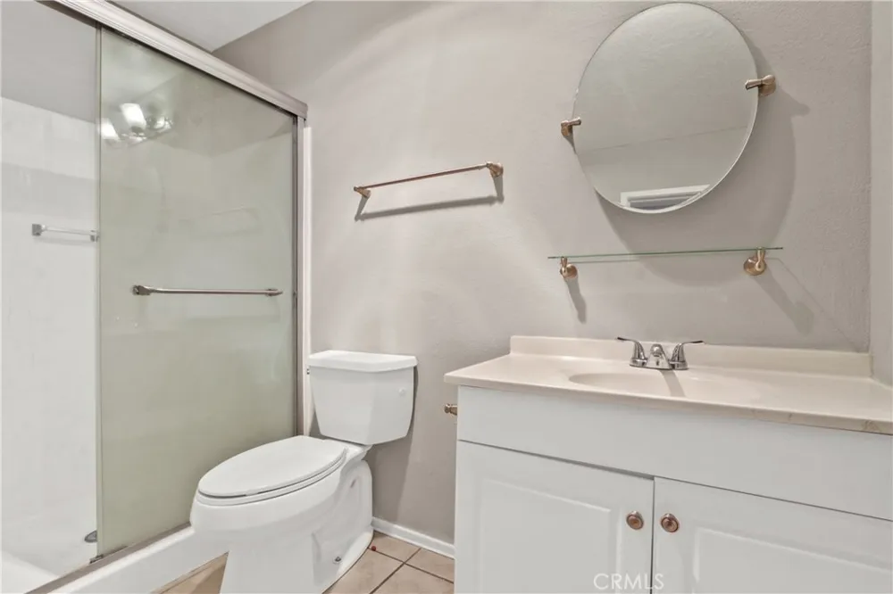 1735 E Washington #G14 Colton, CA 92324
