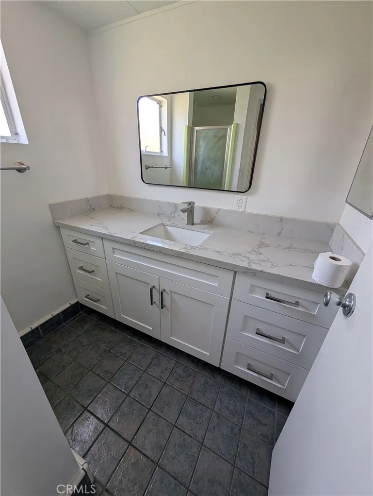 1400 Lynoak Dr Claremont, CA 91711