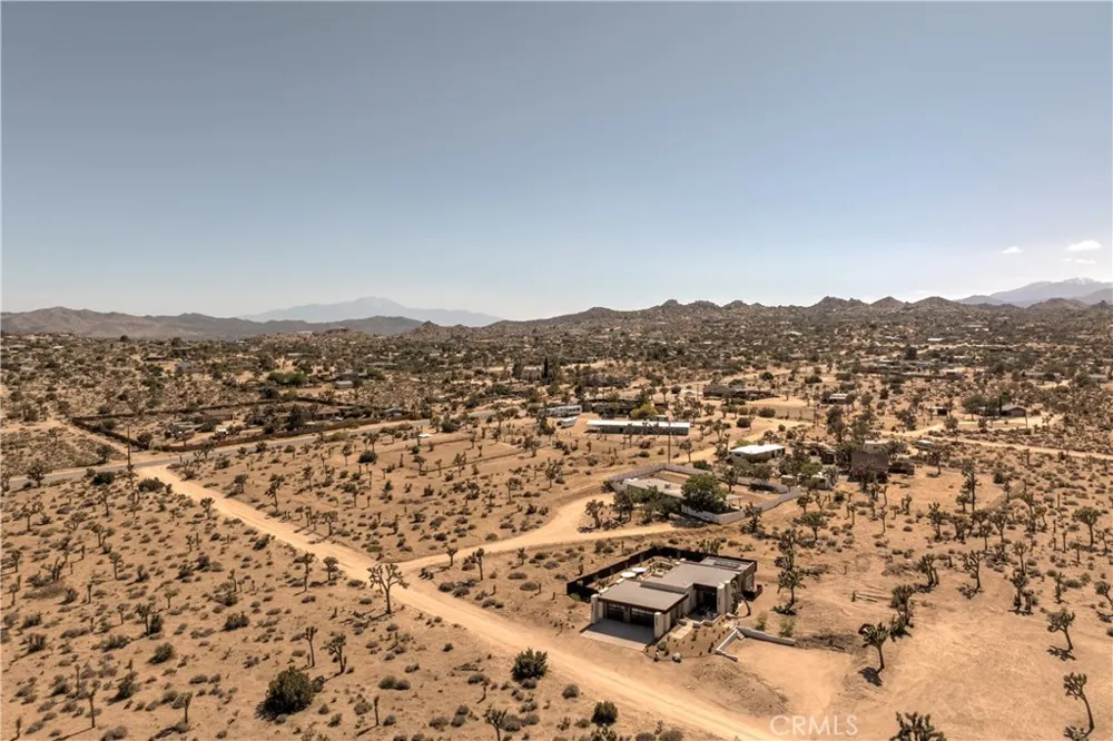 5310 Wind Song Ave Yucca Valley, CA 92284