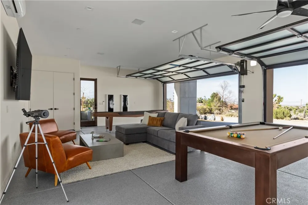 5310 Wind Song Ave Yucca Valley, CA 92284