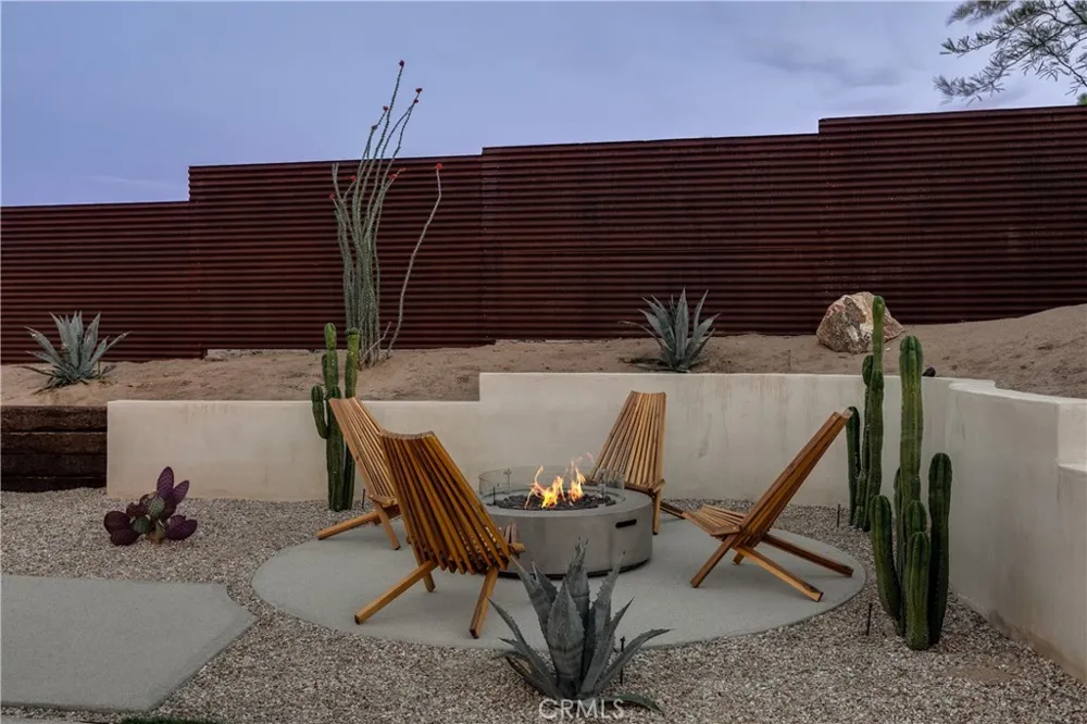 5310 Wind Song Ave Yucca Valley, CA 92284