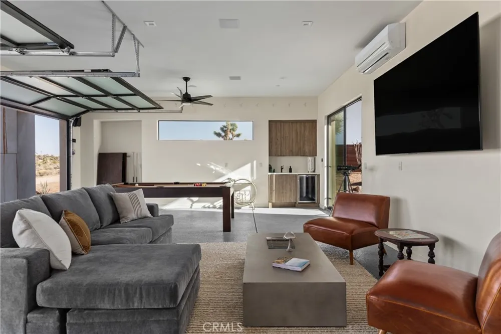 5310 Wind Song Ave Yucca Valley, CA 92284