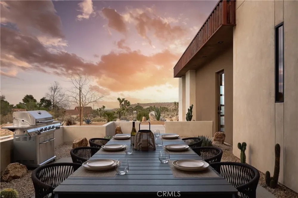 5310 Wind Song Ave Yucca Valley, CA 92284