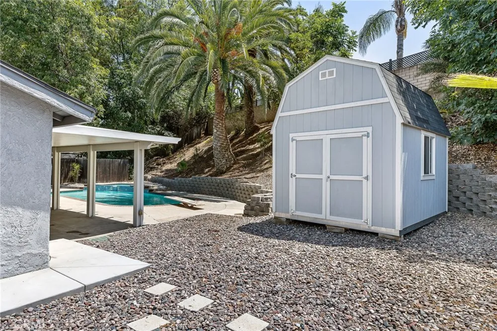 2132 Trafalgar Riverside, CA 92506