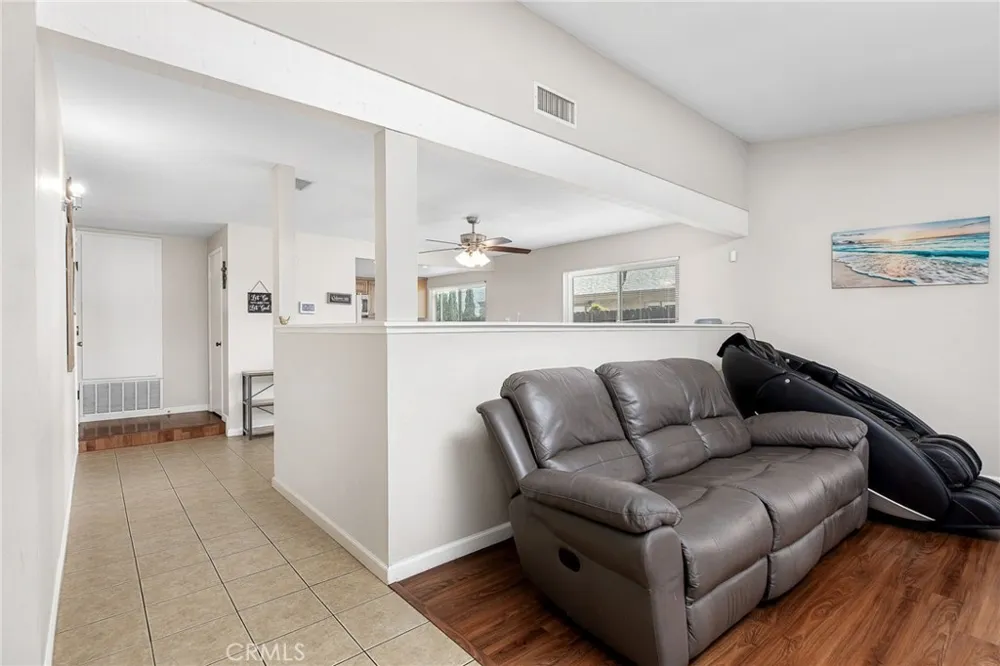 2132 Trafalgar Riverside, CA 92506