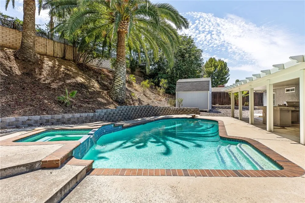 2132 Trafalgar Riverside, CA 92506