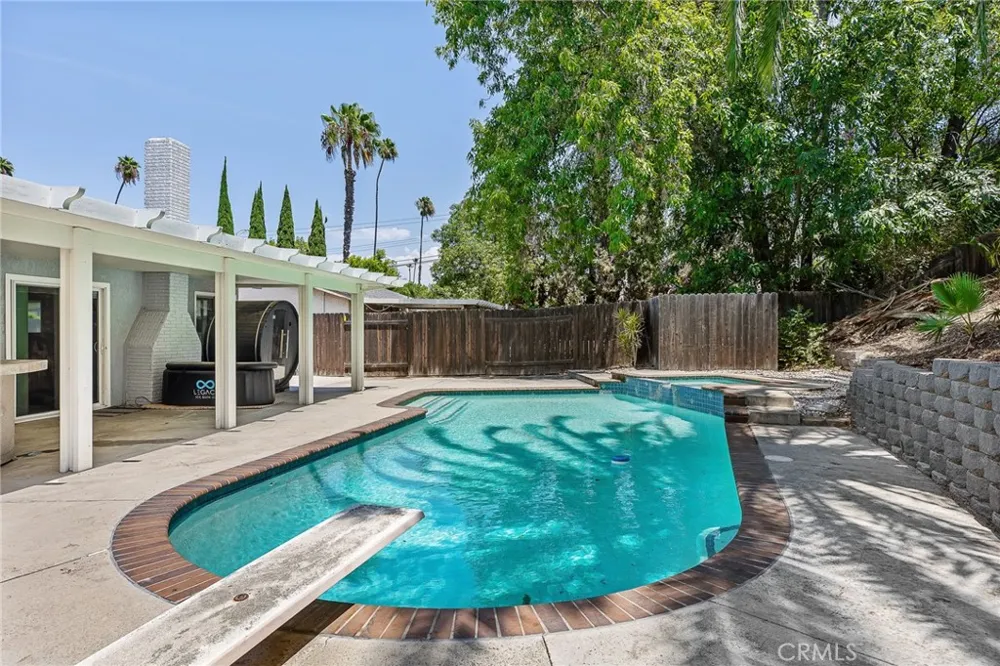 2132 Trafalgar Riverside, CA 92506