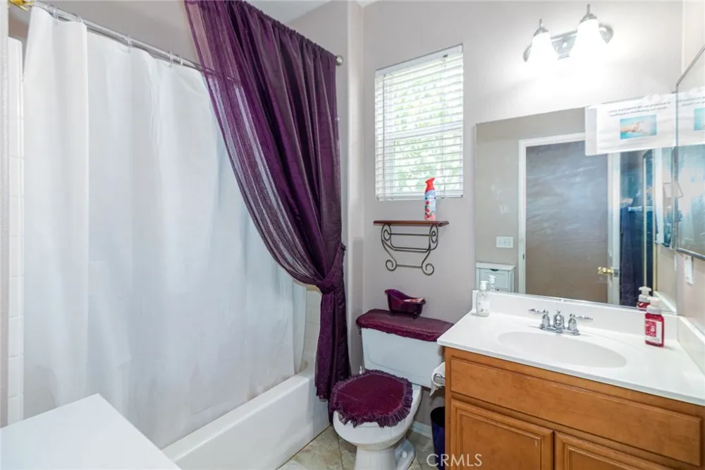 25960 Corte Antigua Moreno Valley, CA 92551