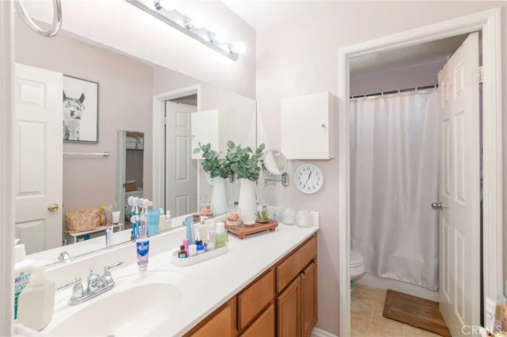 25960 Corte Antigua Moreno Valley, CA 92551