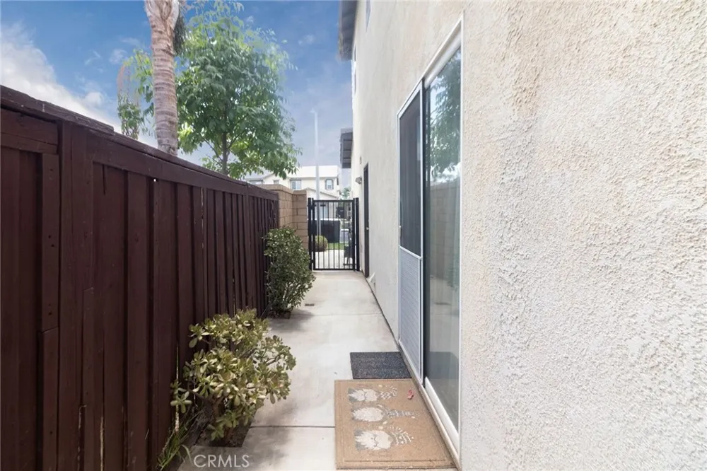 25960 Corte Antigua Moreno Valley, CA 92551