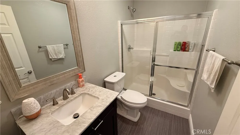 17289 Woodentree Lane Riverside, CA 92503