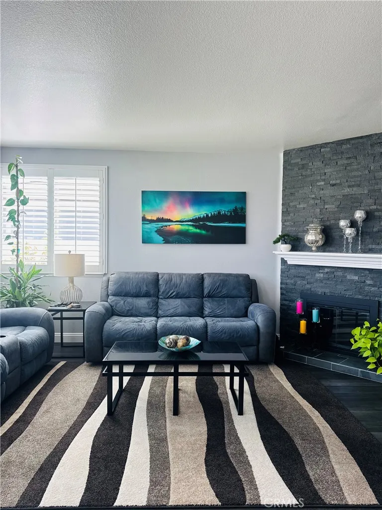 31885 Odyssey Winchester, CA 92596