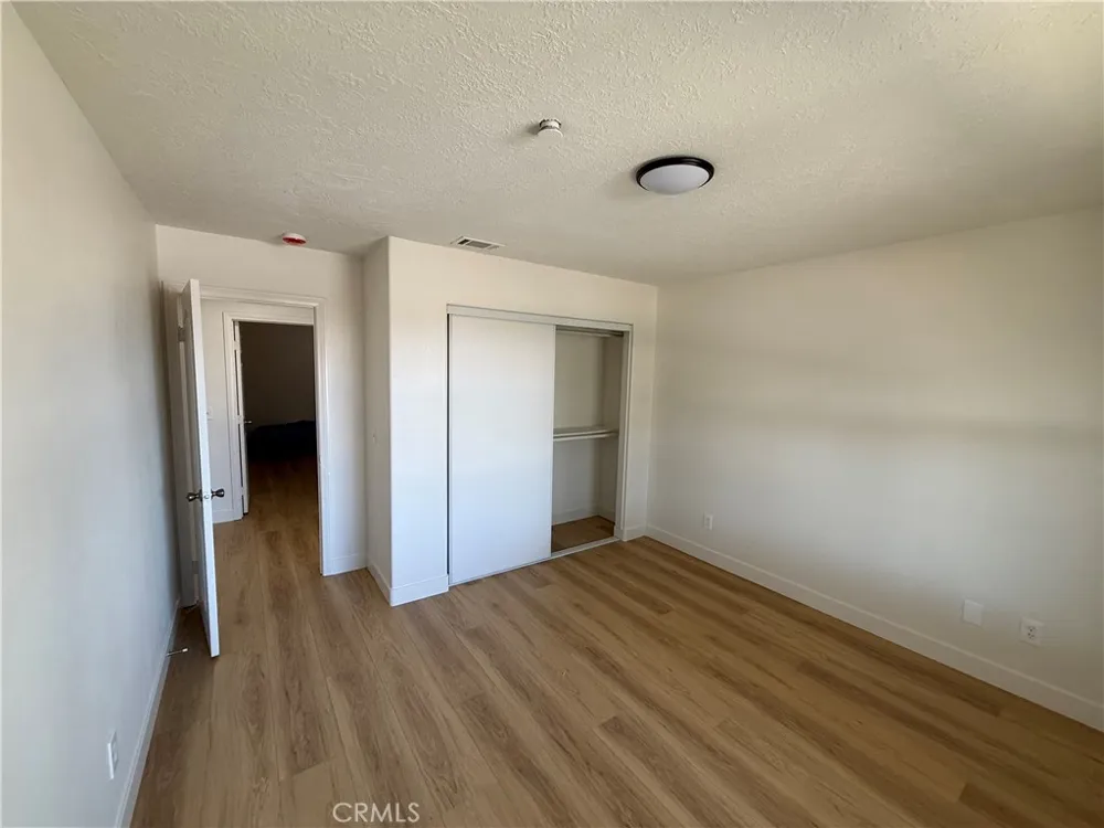 6439 Lime Phelan, CA 92371