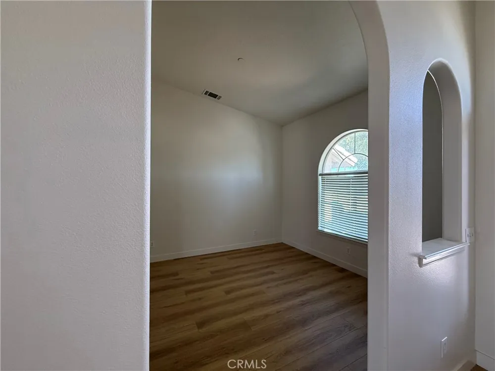 6439 Lime Phelan, CA 92371