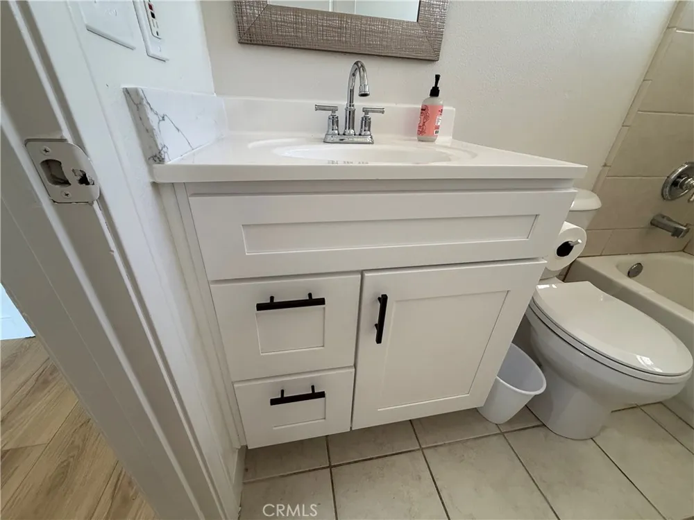 6439 Lime Phelan, CA 92371
