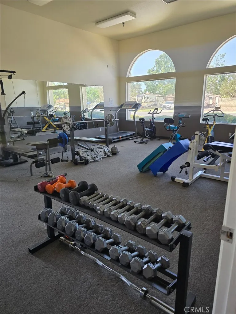 11570 Wedgewood Apple Valley, CA 92308