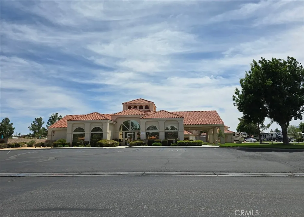 19365 Tournament Apple Valley, CA 92308