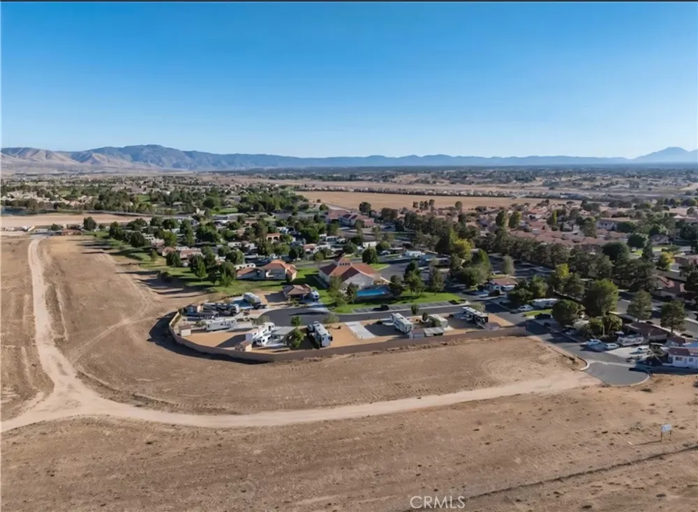 19365 Tournament Apple Valley, CA 92308