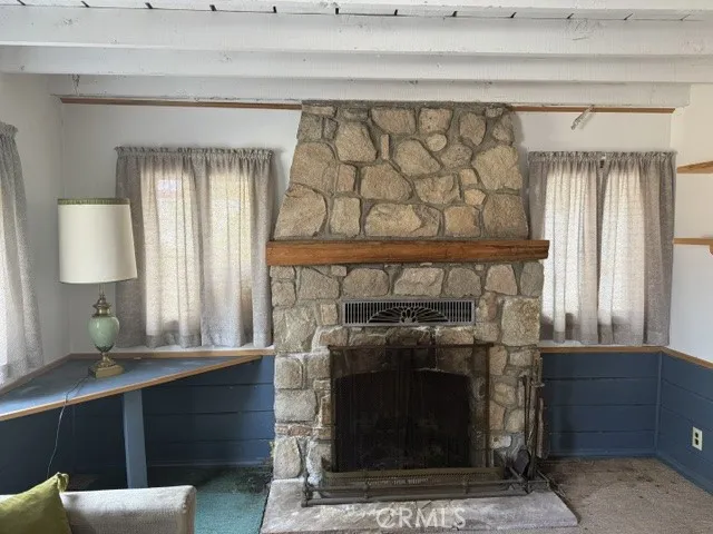 33390 Wild Rose Green Valley Lake, CA 92341