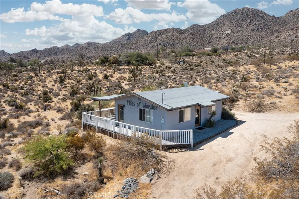8421 Sunset Road Joshua Tree, CA 92252
