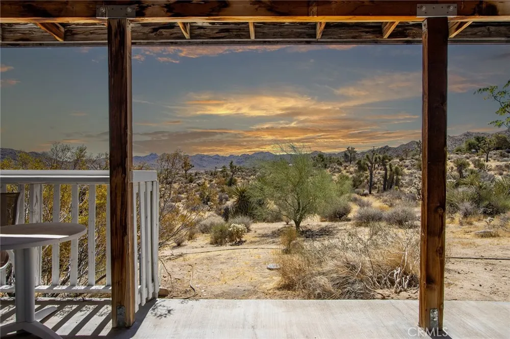 8421 Sunset Road Joshua Tree, CA 92252