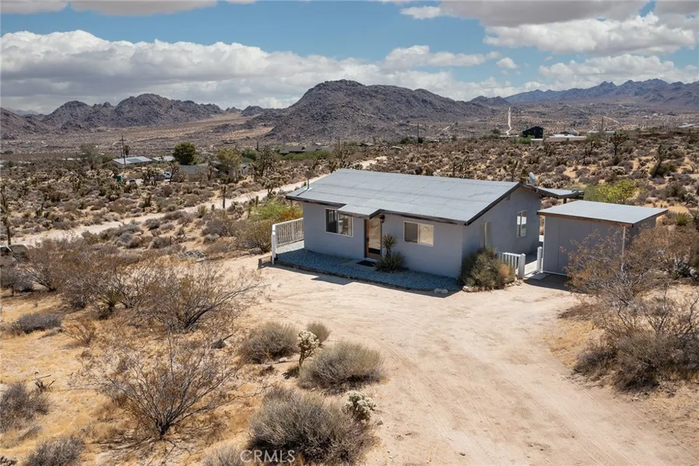 8421 Sunset Road Joshua Tree, CA 92252